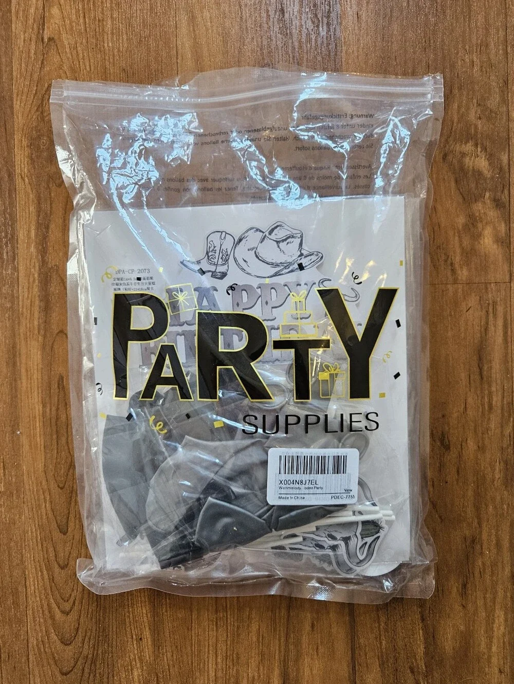Cowboy Party Decoration Kit - Black & White -